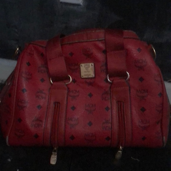 MCM red bag, real. Used - Picture 4 of 4
